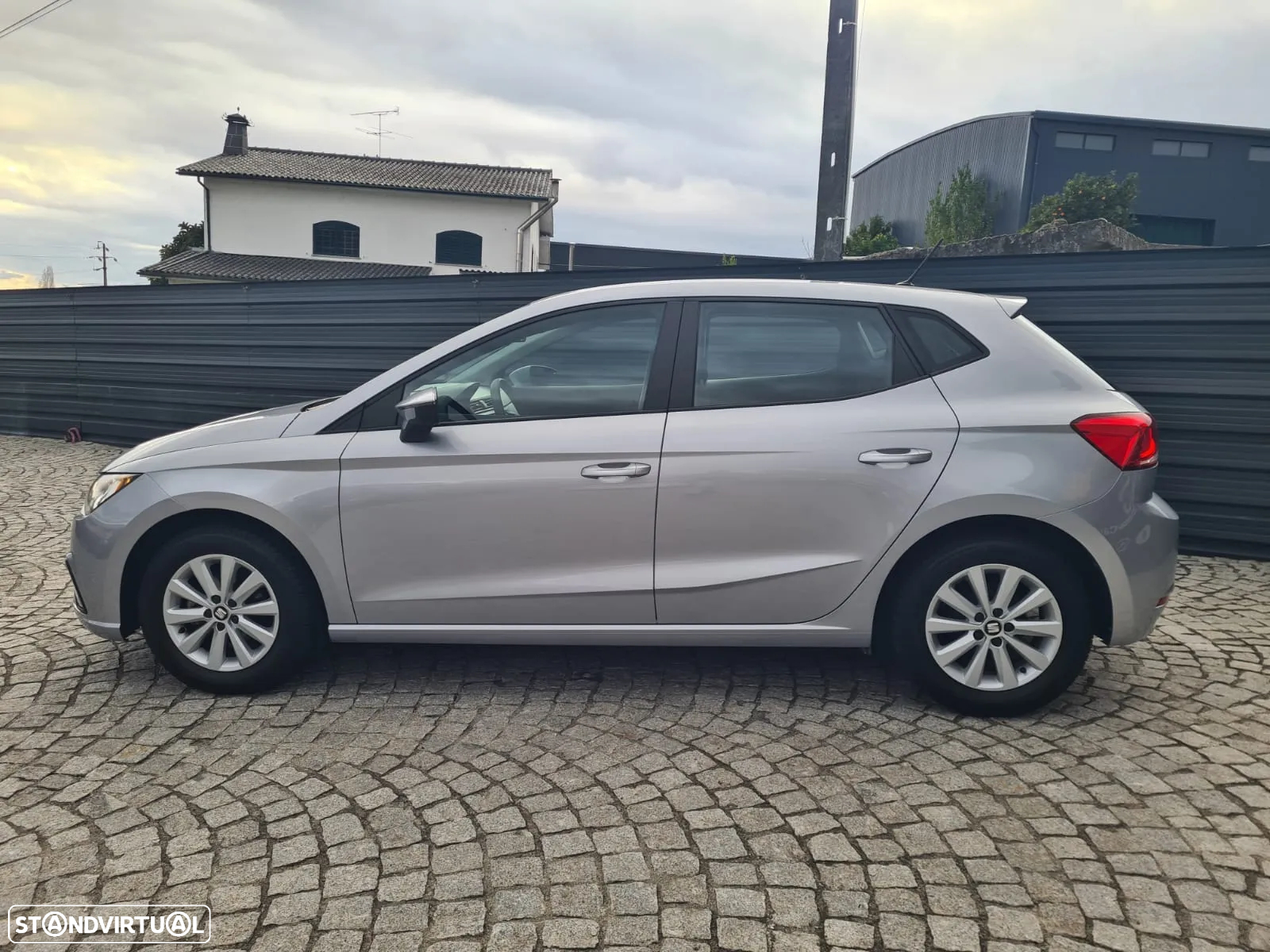 SEAT Ibiza 1.0 Reference - 3