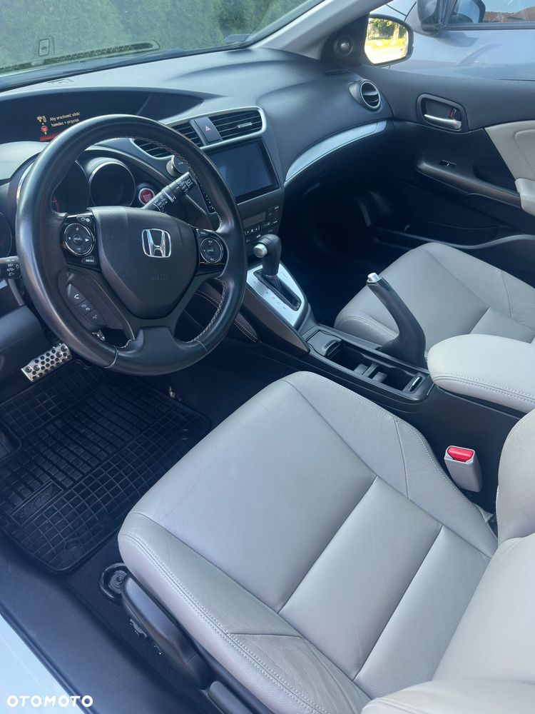 Honda Civic 1.8 Executive (ADAS / Connect+) - 19