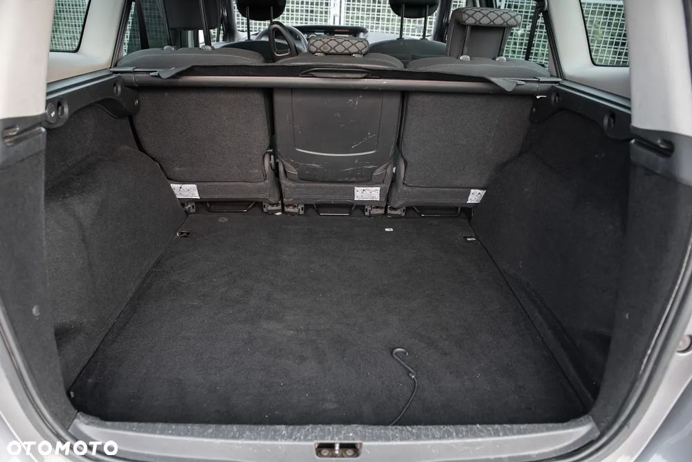Renault Scenic 1.5 dCi Authentique - 24