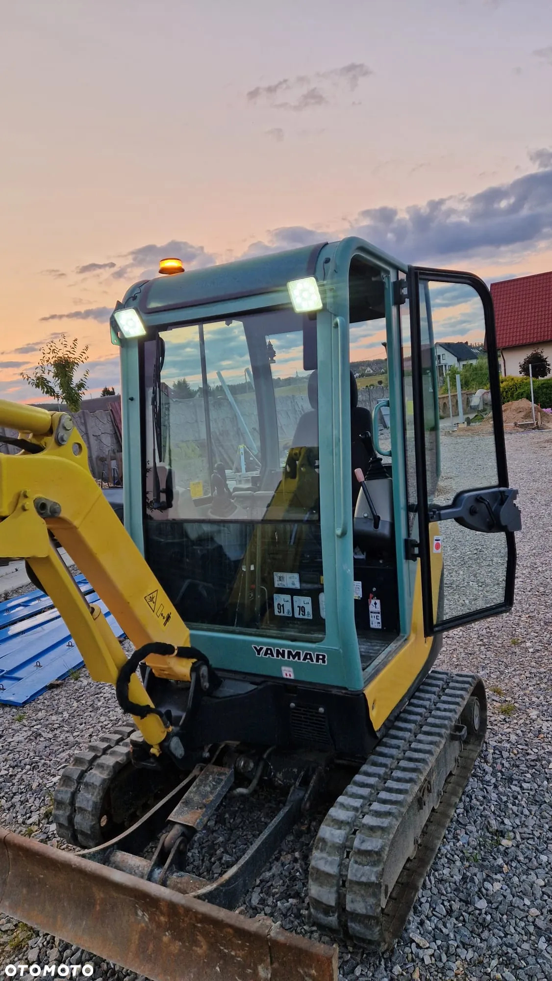 Yanmar SV18 SV 15 16 17 18 20 - 8