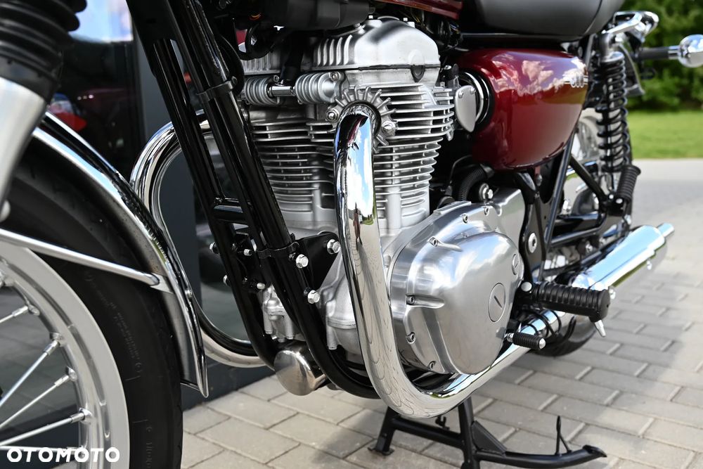 Kawasaki Inny - 18