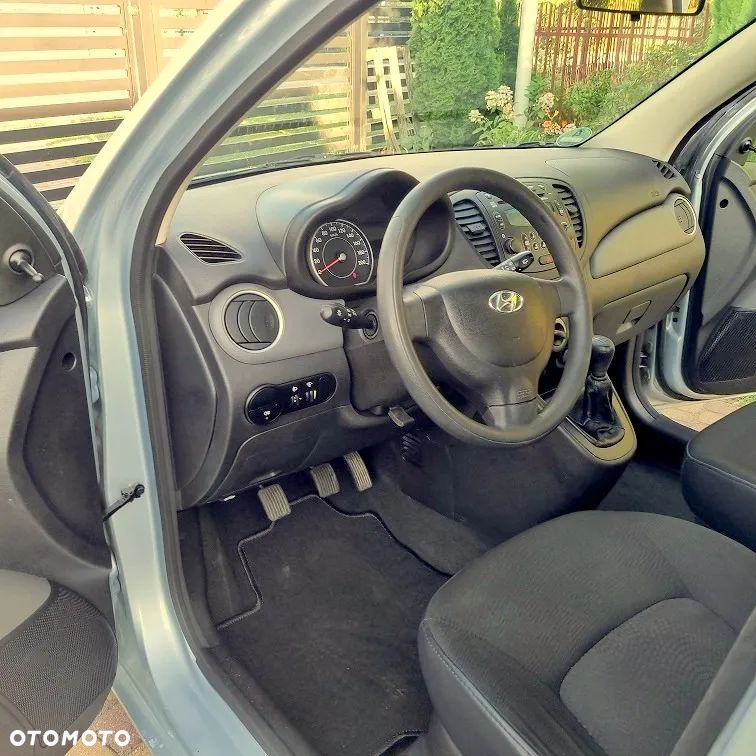 Hyundai i10 1.1 Classic + - 11