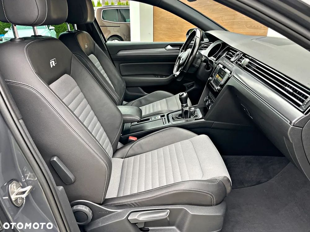 Volkswagen Passat Variant 1.6 TDI (BlueMotion Technology) Comfortline - 28