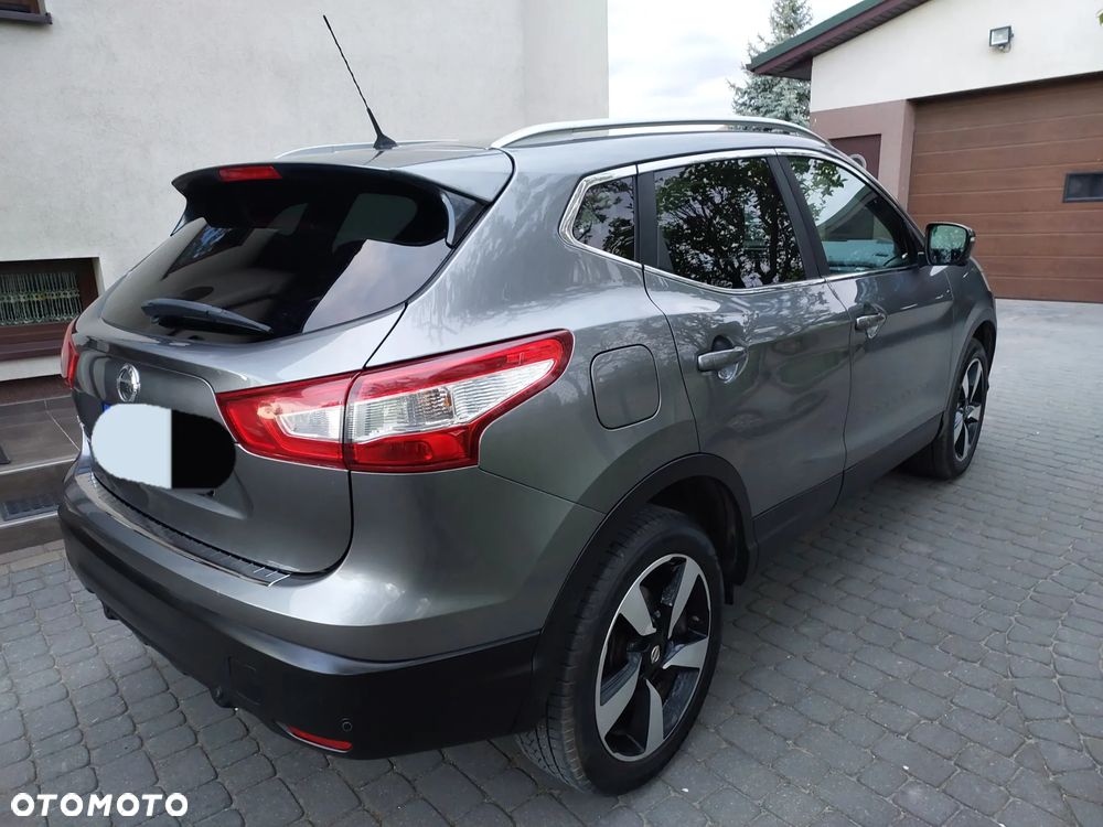 Nissan Qashqai 1.6 DIG-T Tekna - 4