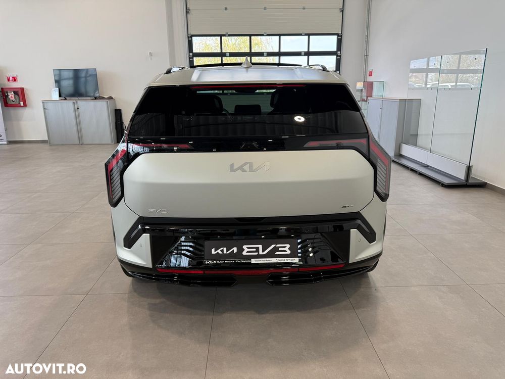Kia EV3 81.4 kWh 4x2 AT GT Line - 4