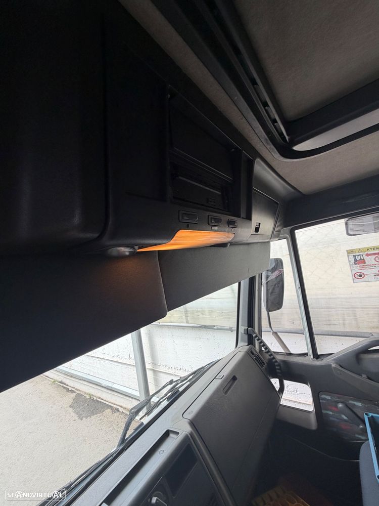 Iveco Tractor 75E17 - 26