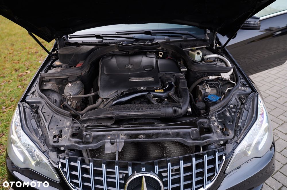 Mercedes-Benz Klasa E - 21