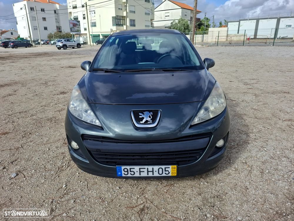 Peugeot 207 1.4 16V Open - 2