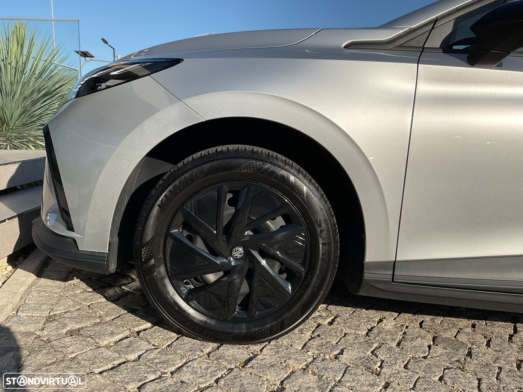 MG MG4 51 kWh Standard - 13