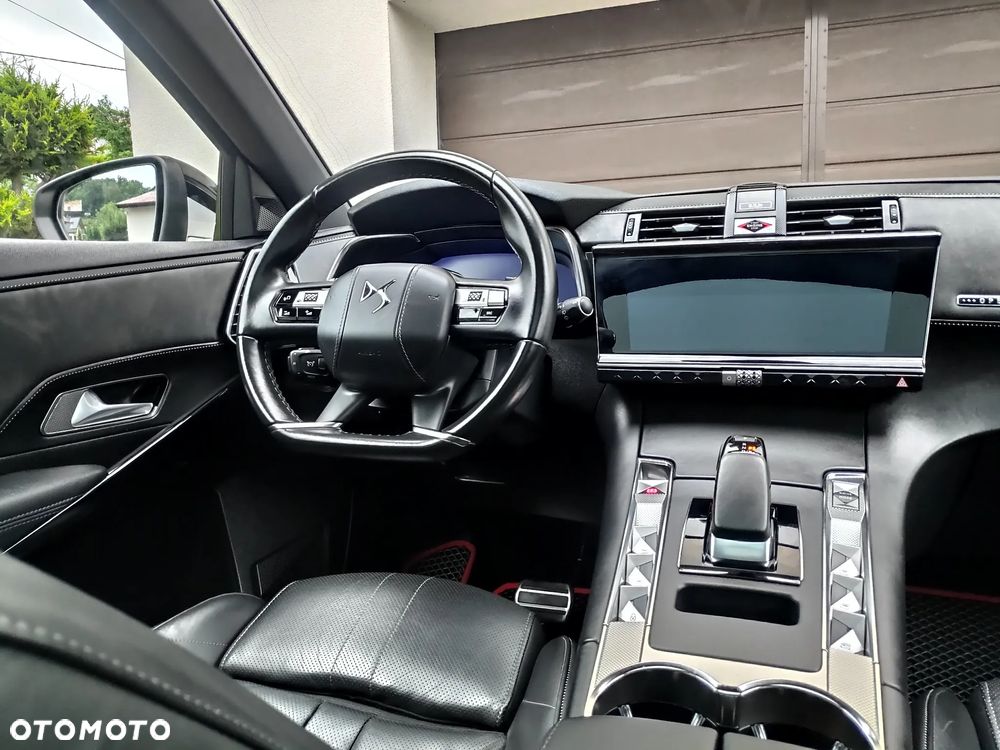 DS Automobiles DS 7 Crossback - 14
