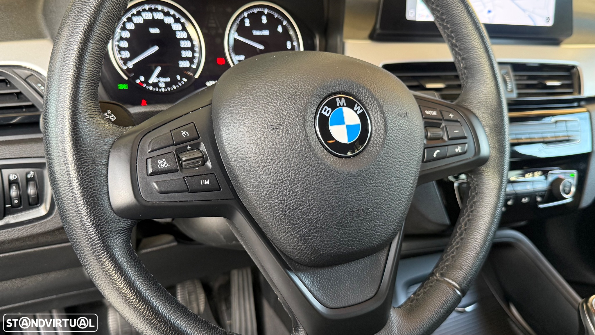 BMW X1 16 d sDrive Line Sport - 9