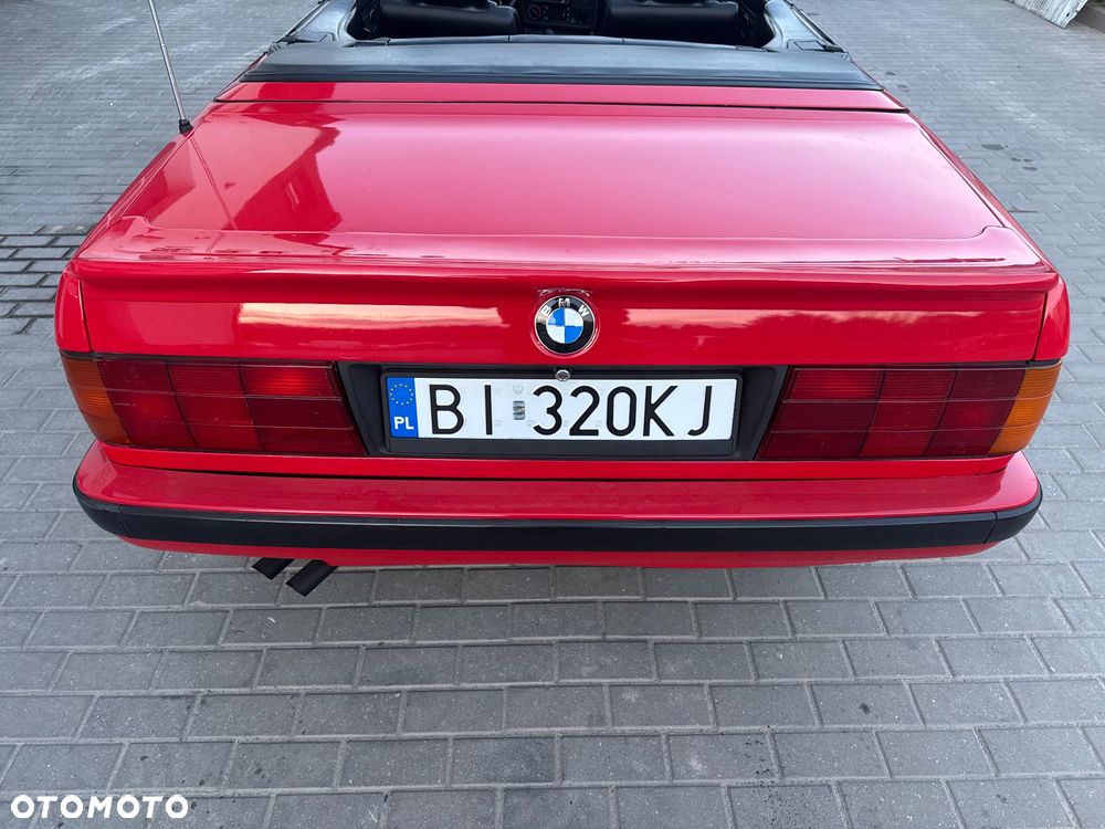 BMW Seria 3 320i - 13