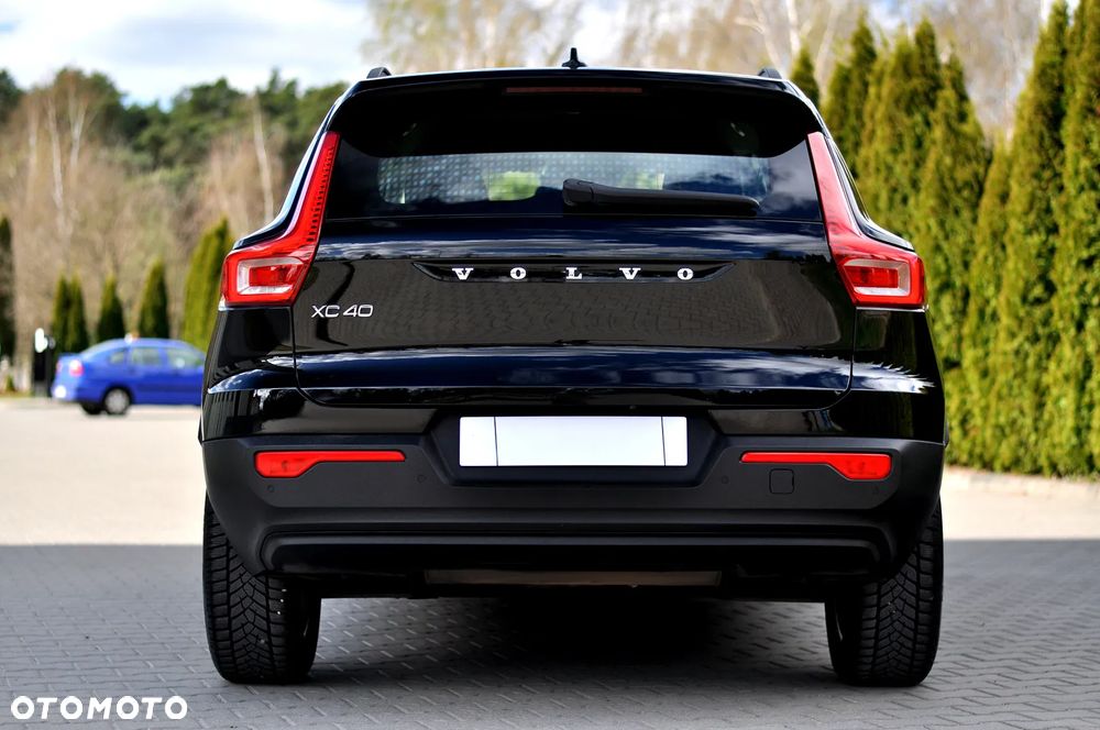 Volvo XC 40 T3 Momentum Pro - 5
