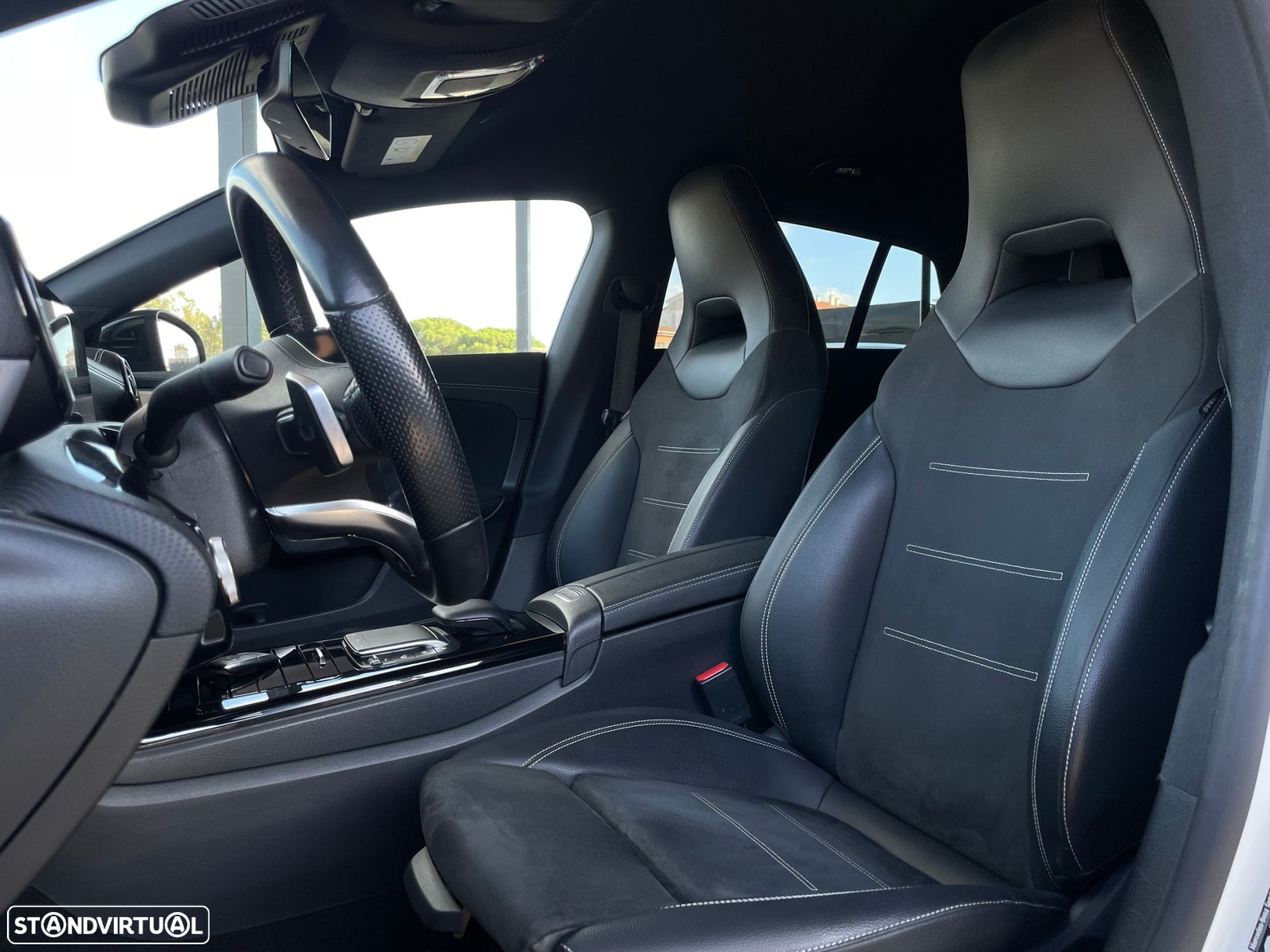 Mercedes-Benz CLA 250 e Shooting Brake AMG Line - 12