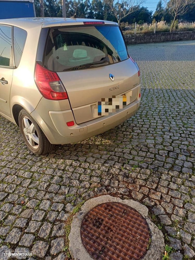 Renault Scénic 1.5 dCi Privilège - 2