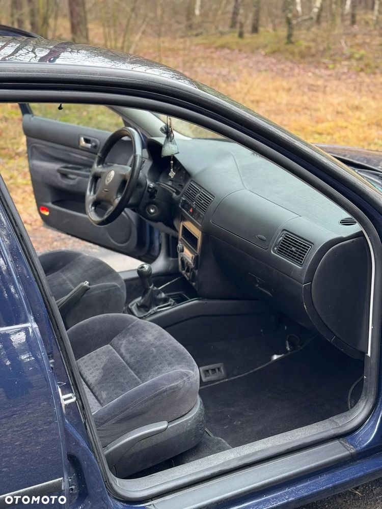 Volkswagen Golf 1.4 Q - 15