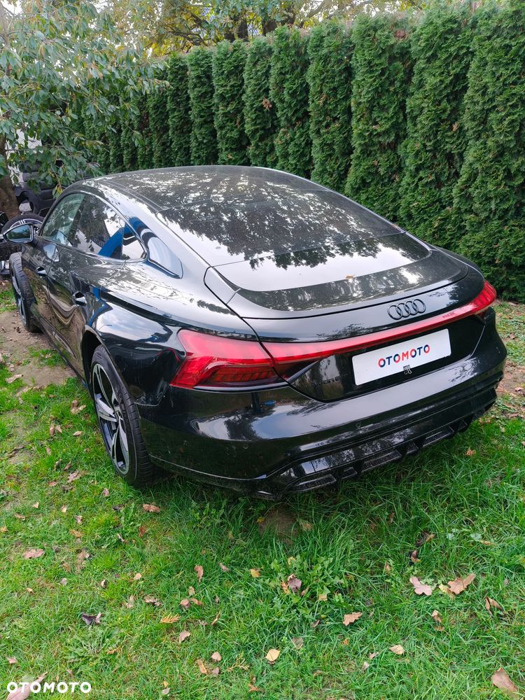 Audi e-tron GT - 6
