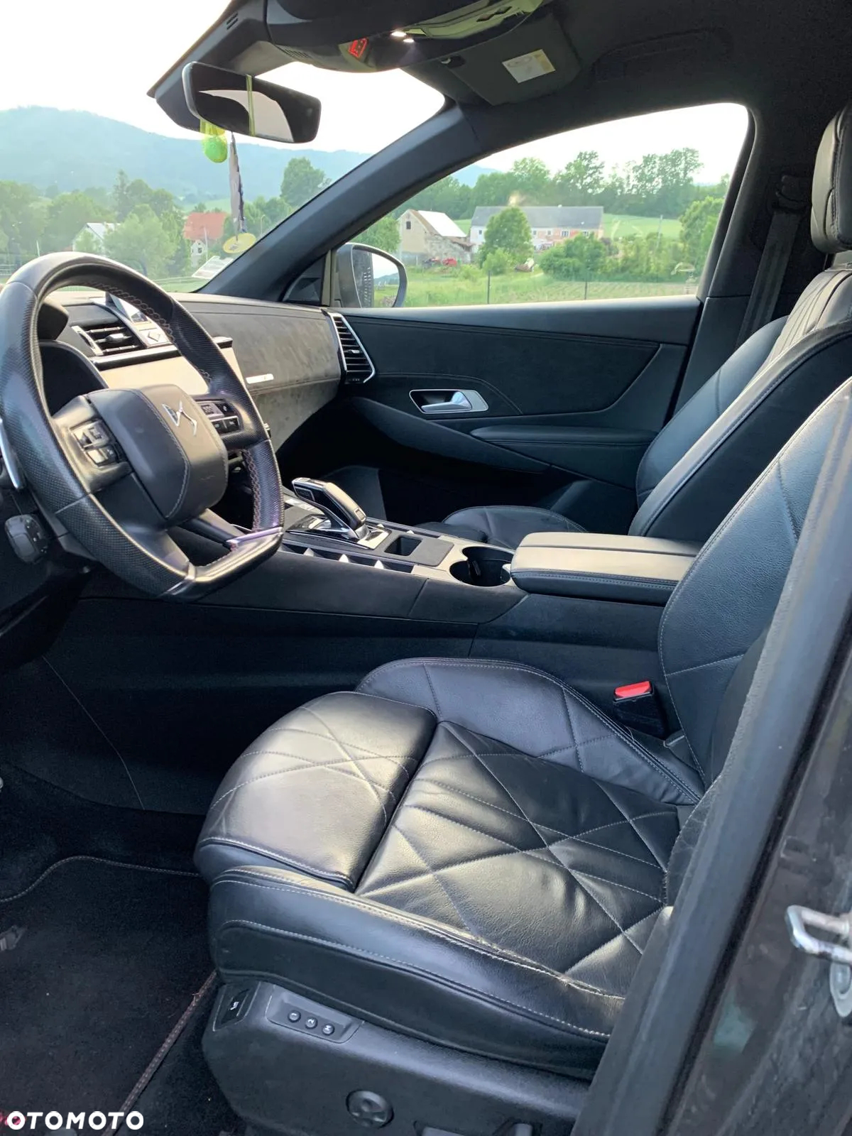 DS Automobiles DS 7 Crossback - 10