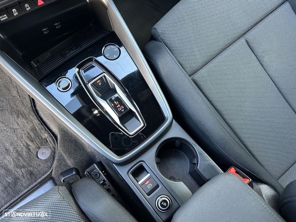 Audi A3 Sportback 30 TFSI Advanced S tronic - 10