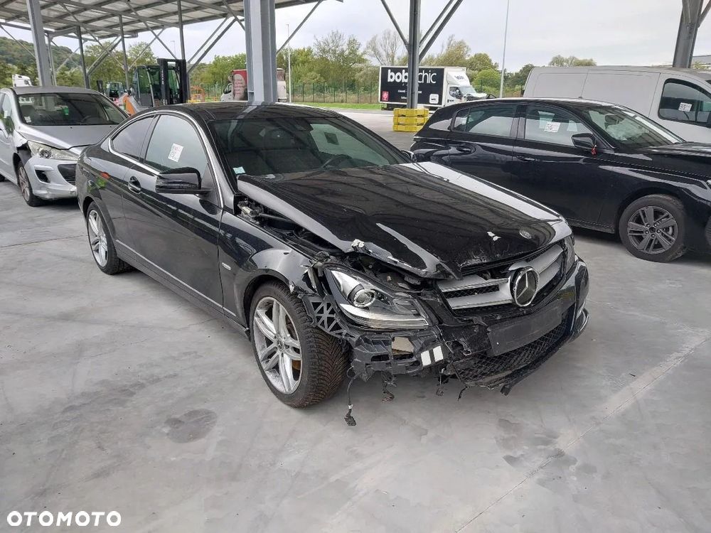 Mercedes-Benz Klasa C 250 Coupe Sport 7G-TRONIC - 7