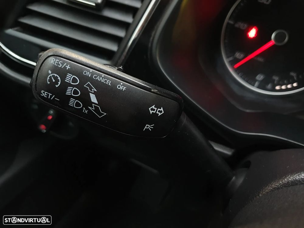 SEAT Leon ST 1.6 TDI Ecomotive Style - 12