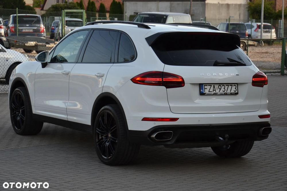 Porsche Cayenne Diesel Platinum Edition - 13