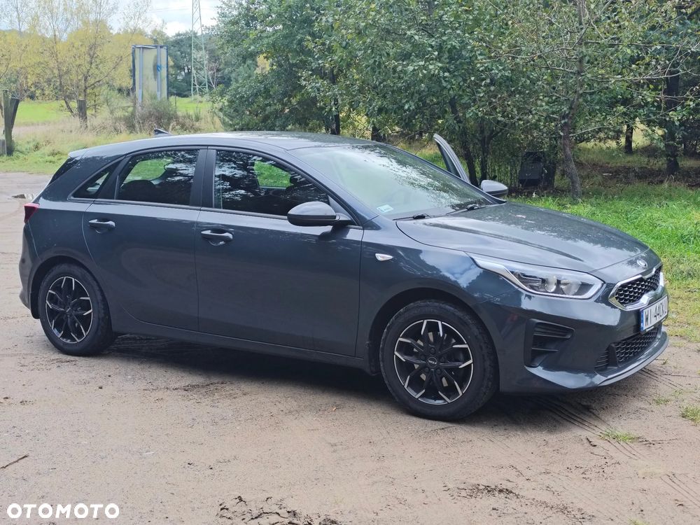 Kia Ceed - 1