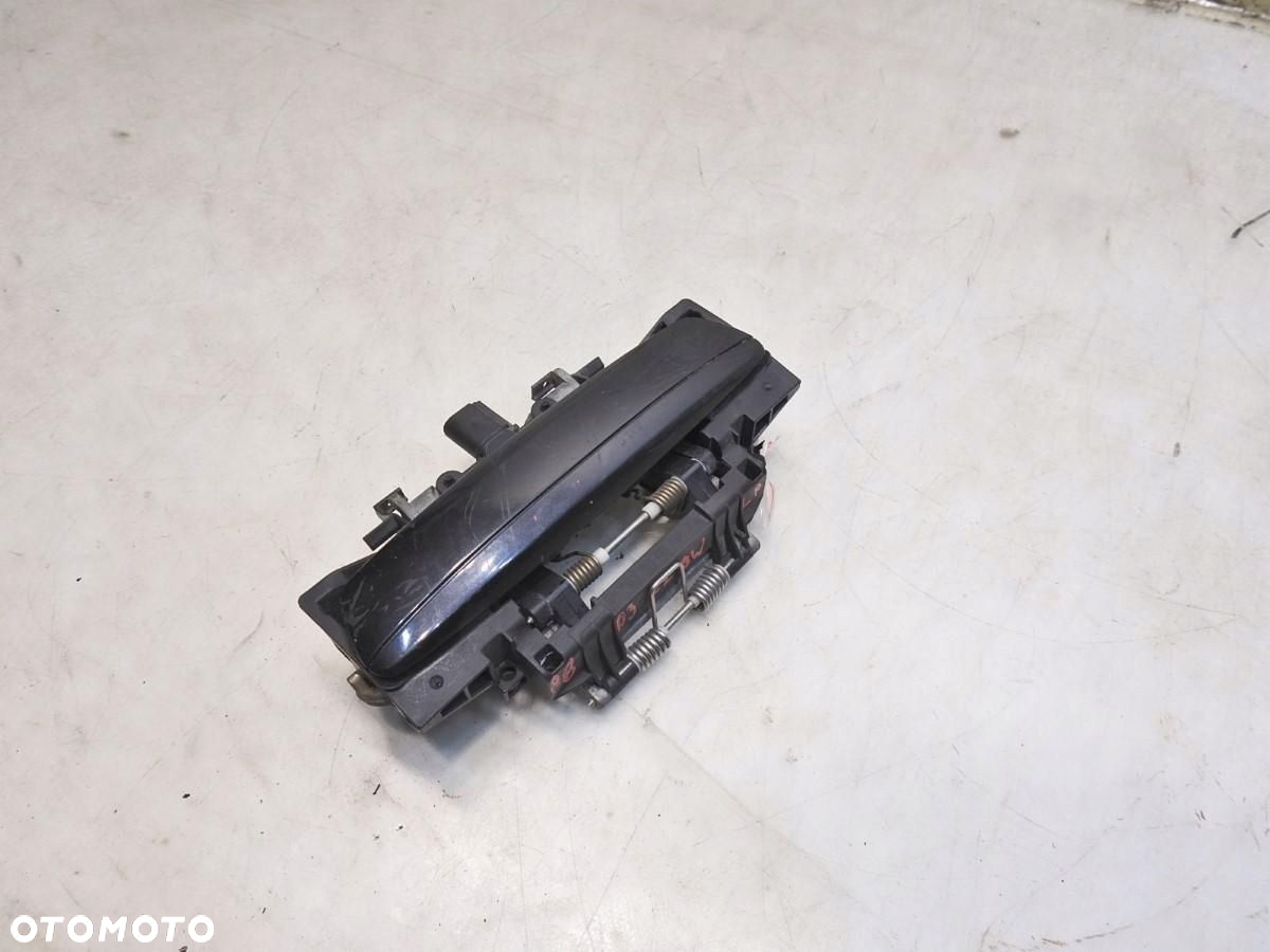 KLAMKA DRZWI LEWY PRZÓD LZ9W AUDI A8 D3 4E0949137 - 8