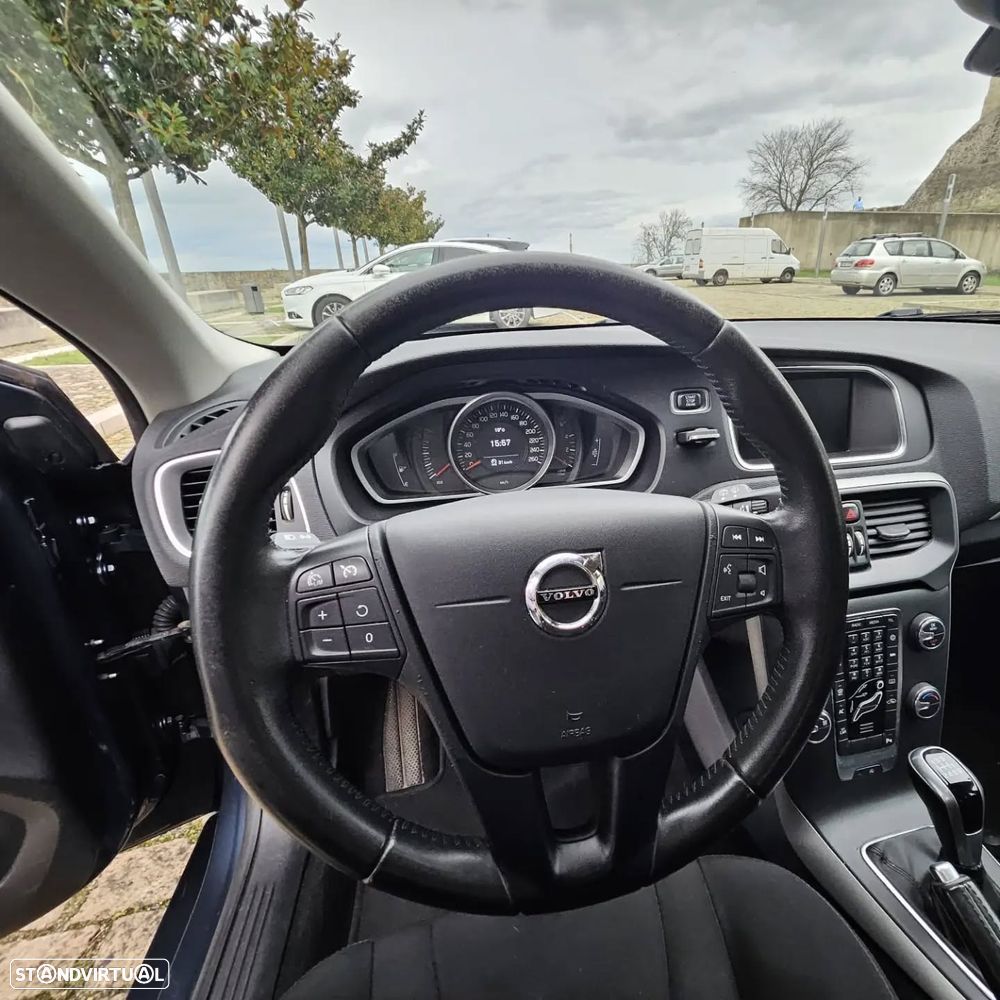 Volvo V40 2.0 D2 Kinetic - 4
