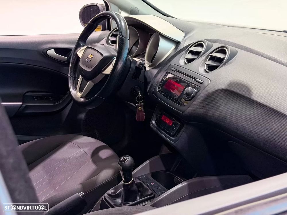 SEAT Ibiza 1.6 TDI Copa DPF - 28