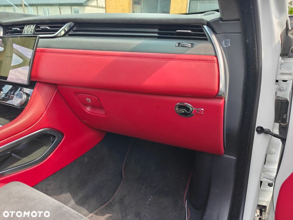 Jaguar F-Pace 5.0 V8 P550 AWD SVR - 17