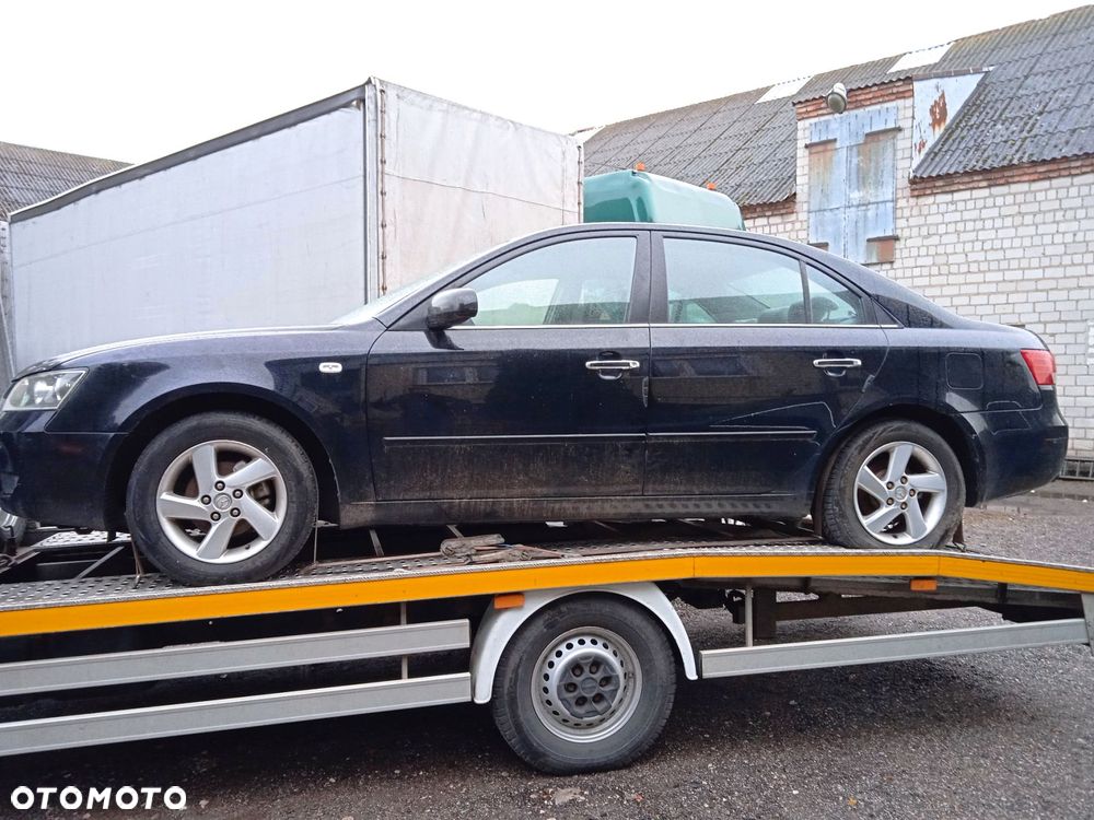 Na części Hyundai Sonata 2.4 MPI lakier EB silnik G4KC skrzynia U01J maska klapa drzwi zderzak - 10