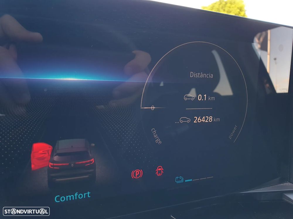 Renault Austral 1.2 E-Tech Iconic Espirit - 23
