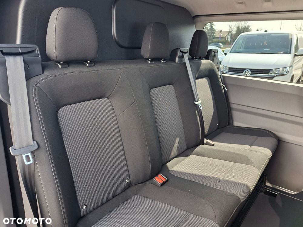 Volkswagen Transporter - 33