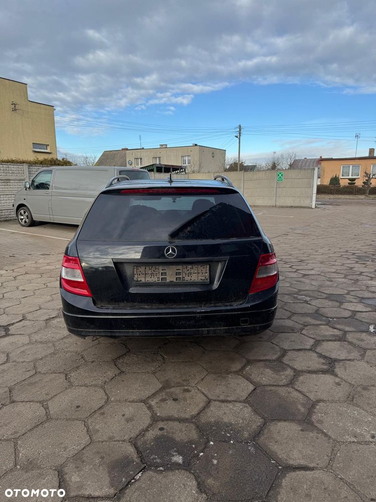 cały przód maska zderzak MERCEDES W204 C KLASA  CAŁY NA CZĘŚCI - 3