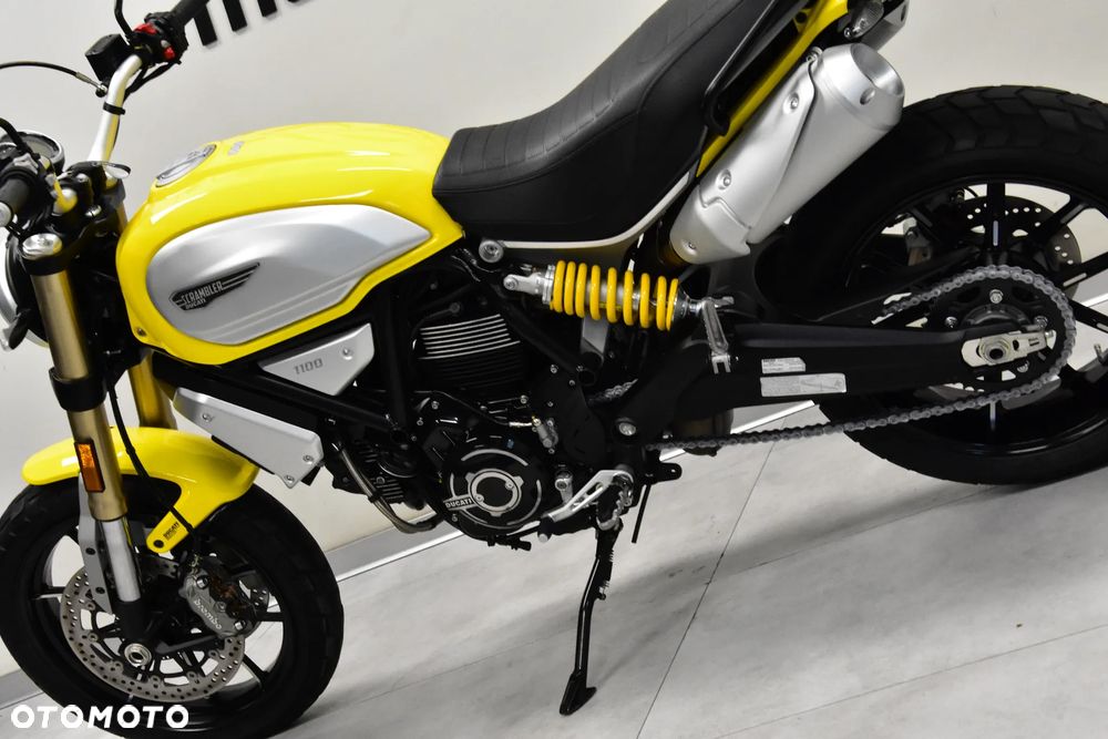 Ducati Scrambler - 12