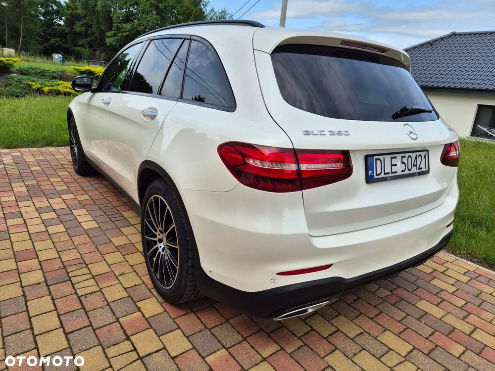 Mercedes-Benz GLC - 6