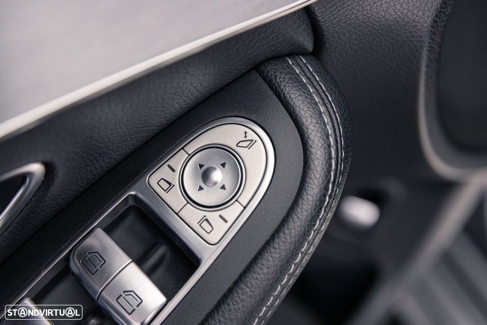 Mercedes-Benz C 180 BlueTEC AMG Line - 36