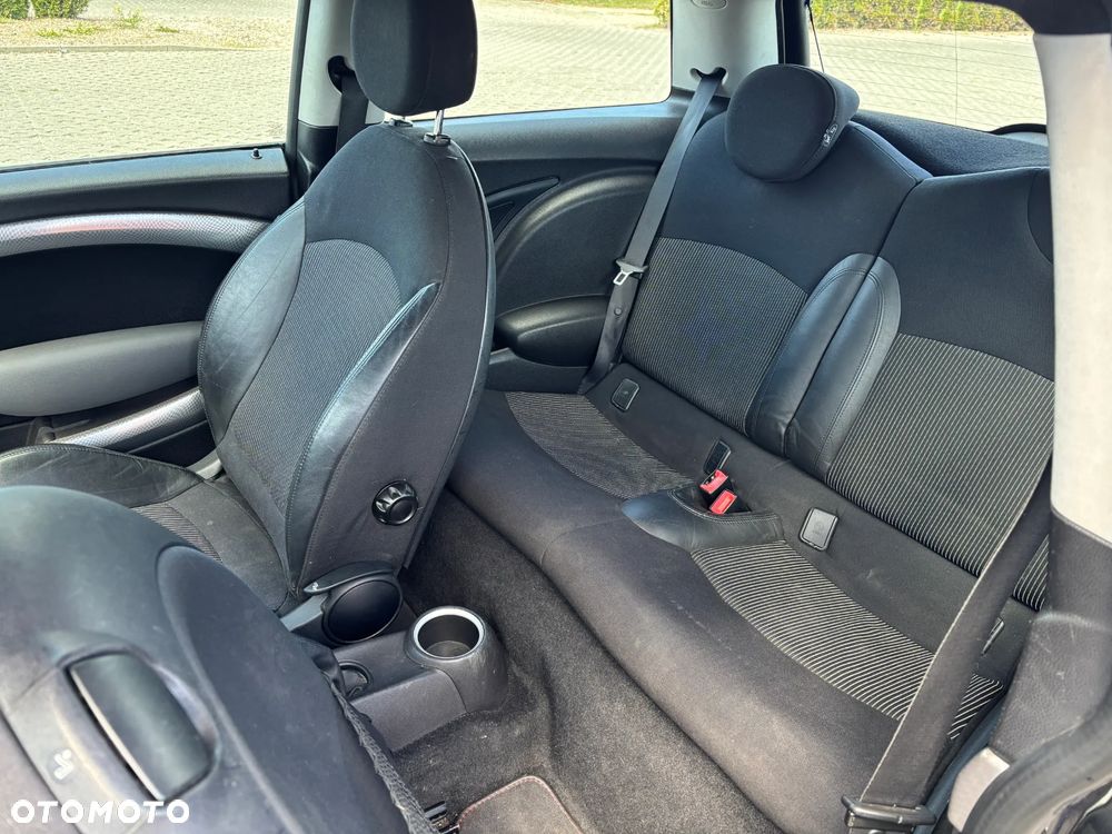 MINI Cooper S - 14
