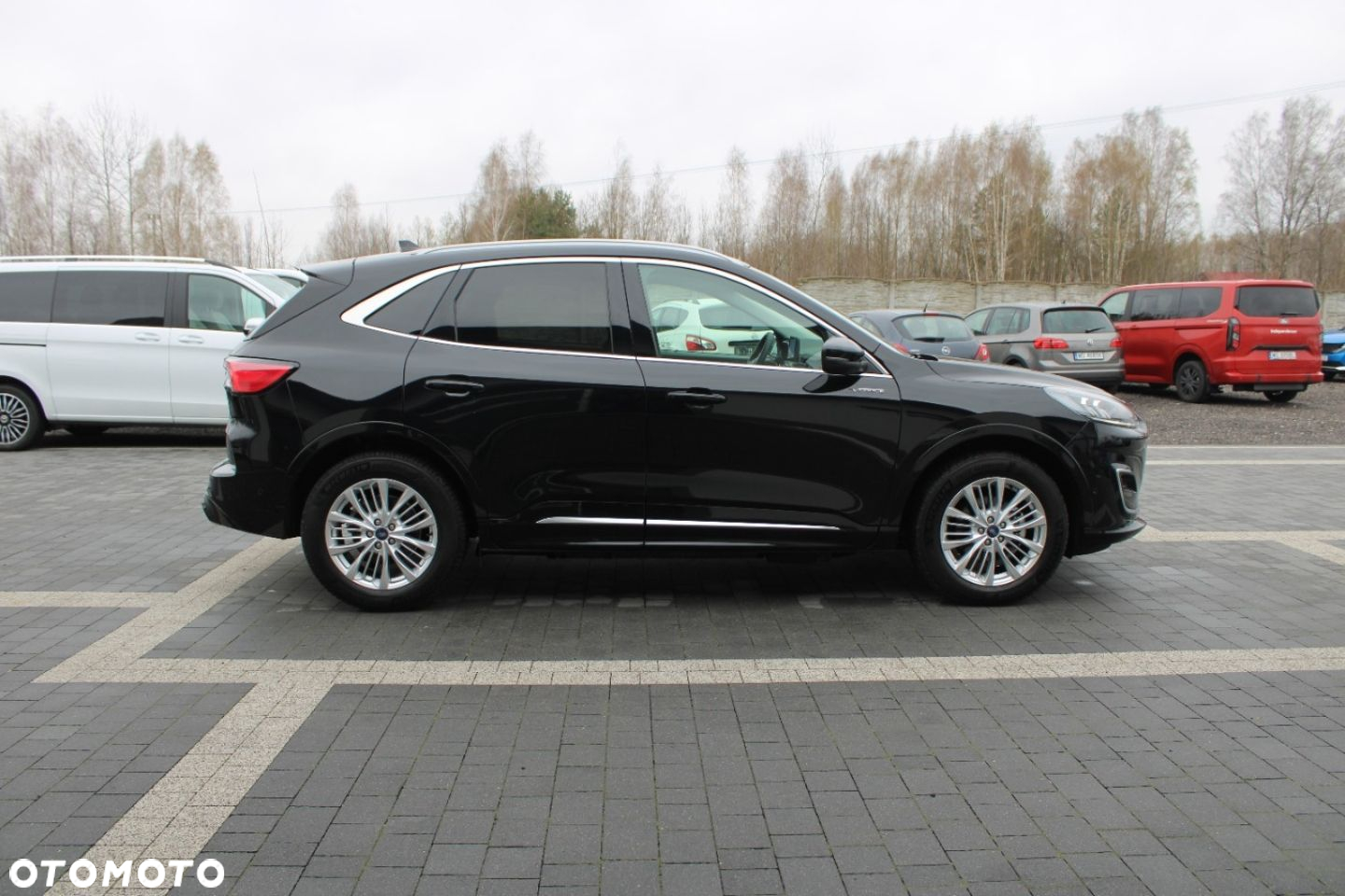 Ford Kuga - 11