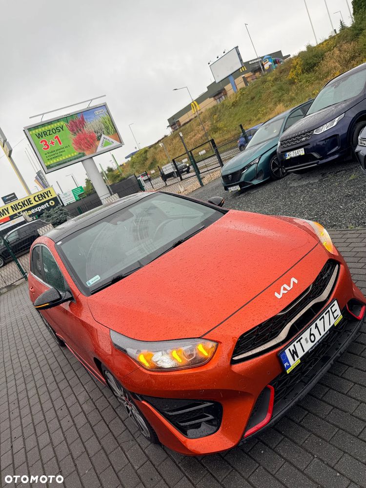 Kia Ceed 1.6 T-GDI GT DCT - 17