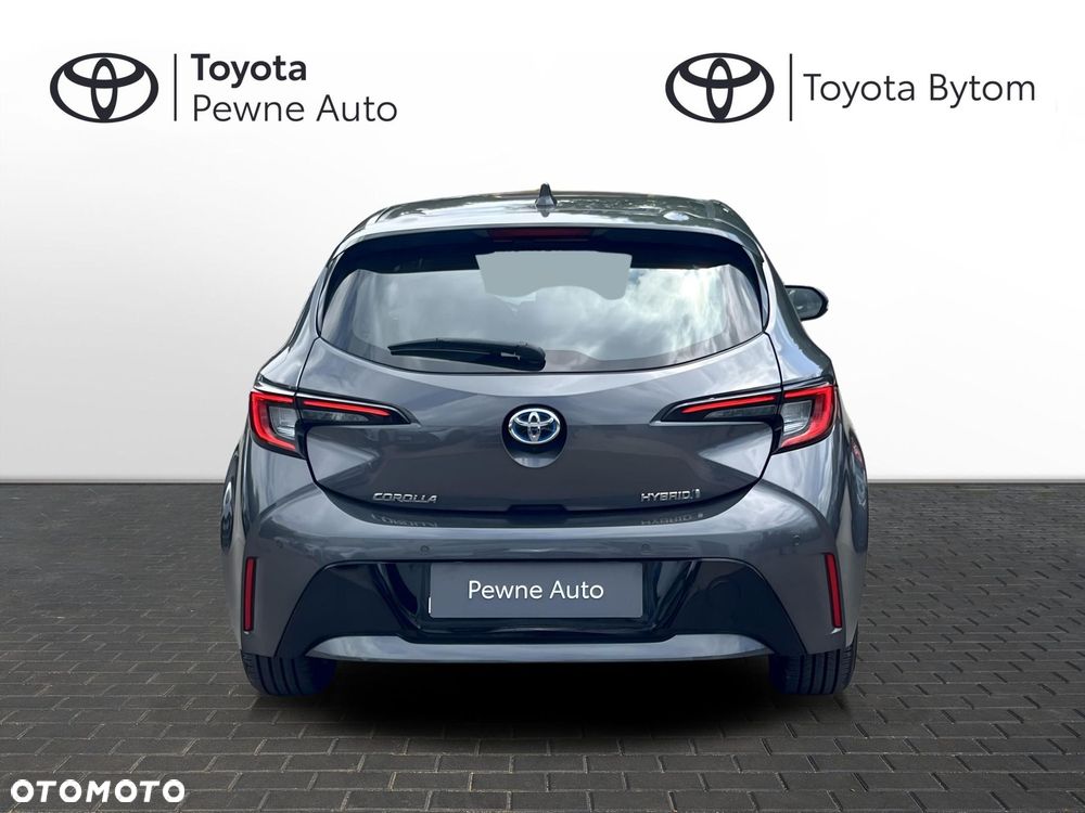 Toyota Corolla - 4