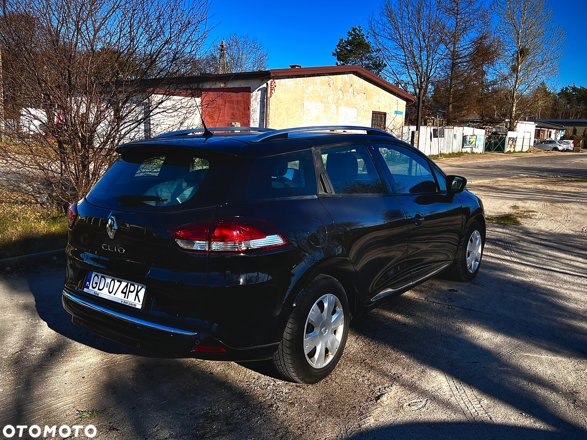 Renault Clio 1.2 16V Alize - 9