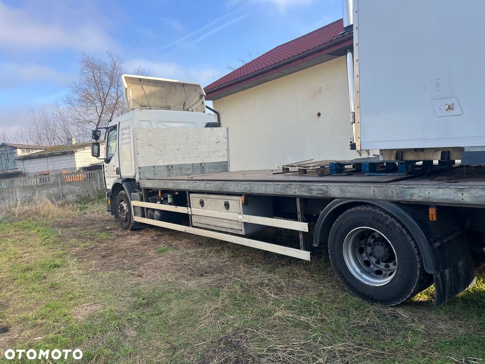 Renault Premium 270 - 3