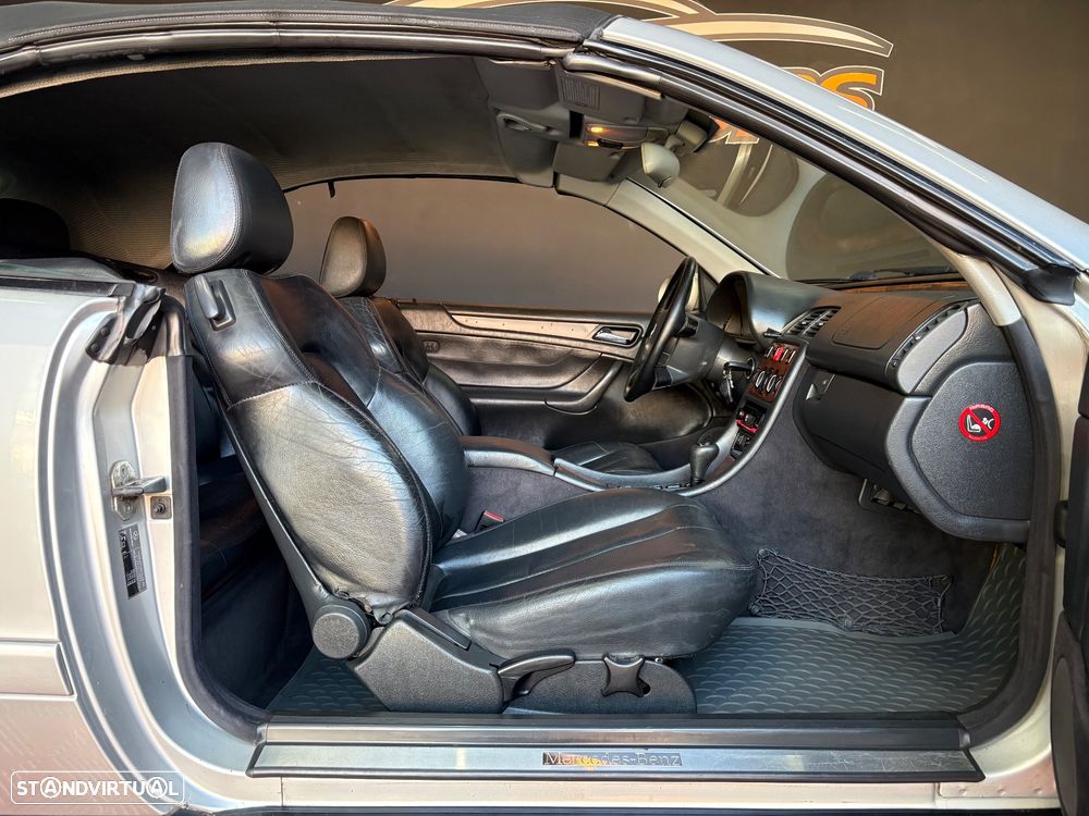 Mercedes-Benz CLK 230 - 27