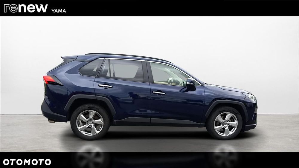 Toyota RAV4 - 6