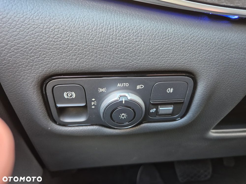 Mercedes-Benz Klasa V 250 d 9G-Tronic Avantgarde (ekstra d³) - 21