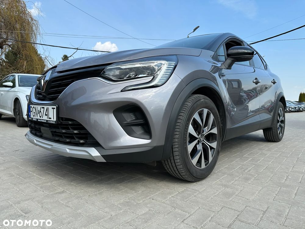 Renault Captur - 31