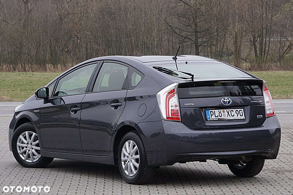 Toyota Prius - 13