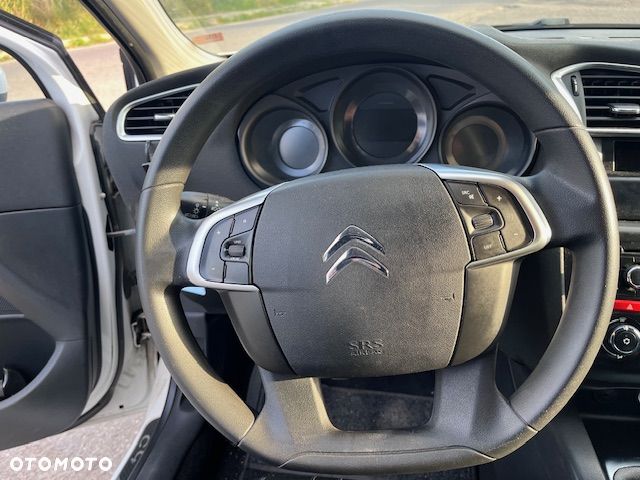 Citroën C4 HDi 90 Attraction - 5